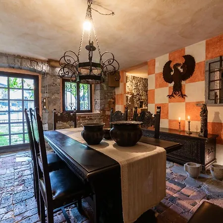 Torre Del Grifone Nel Medioevo Di Cividale Del Friuli Faedis